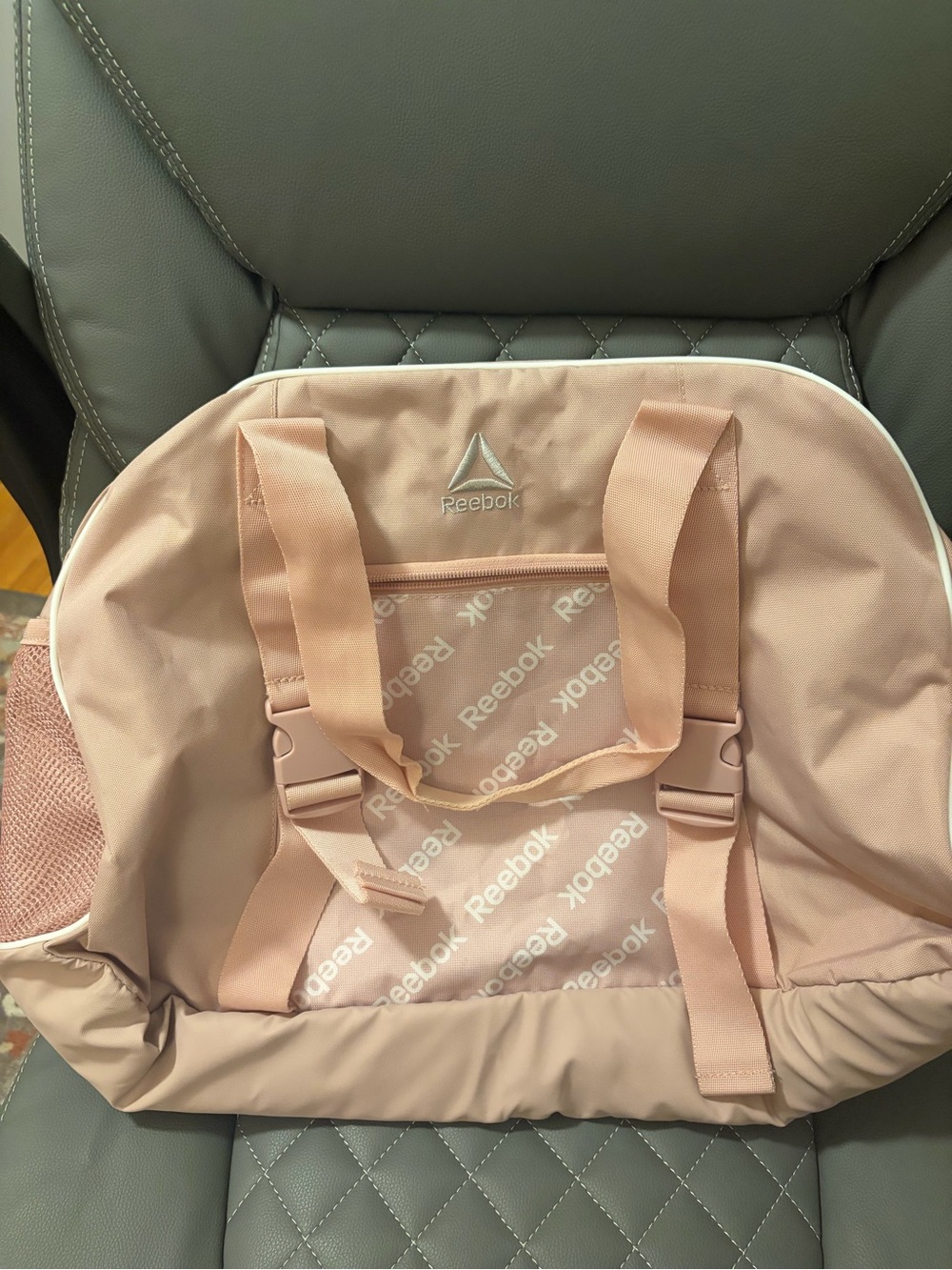 Reebok Womens Dusty Pink Travel Duffel